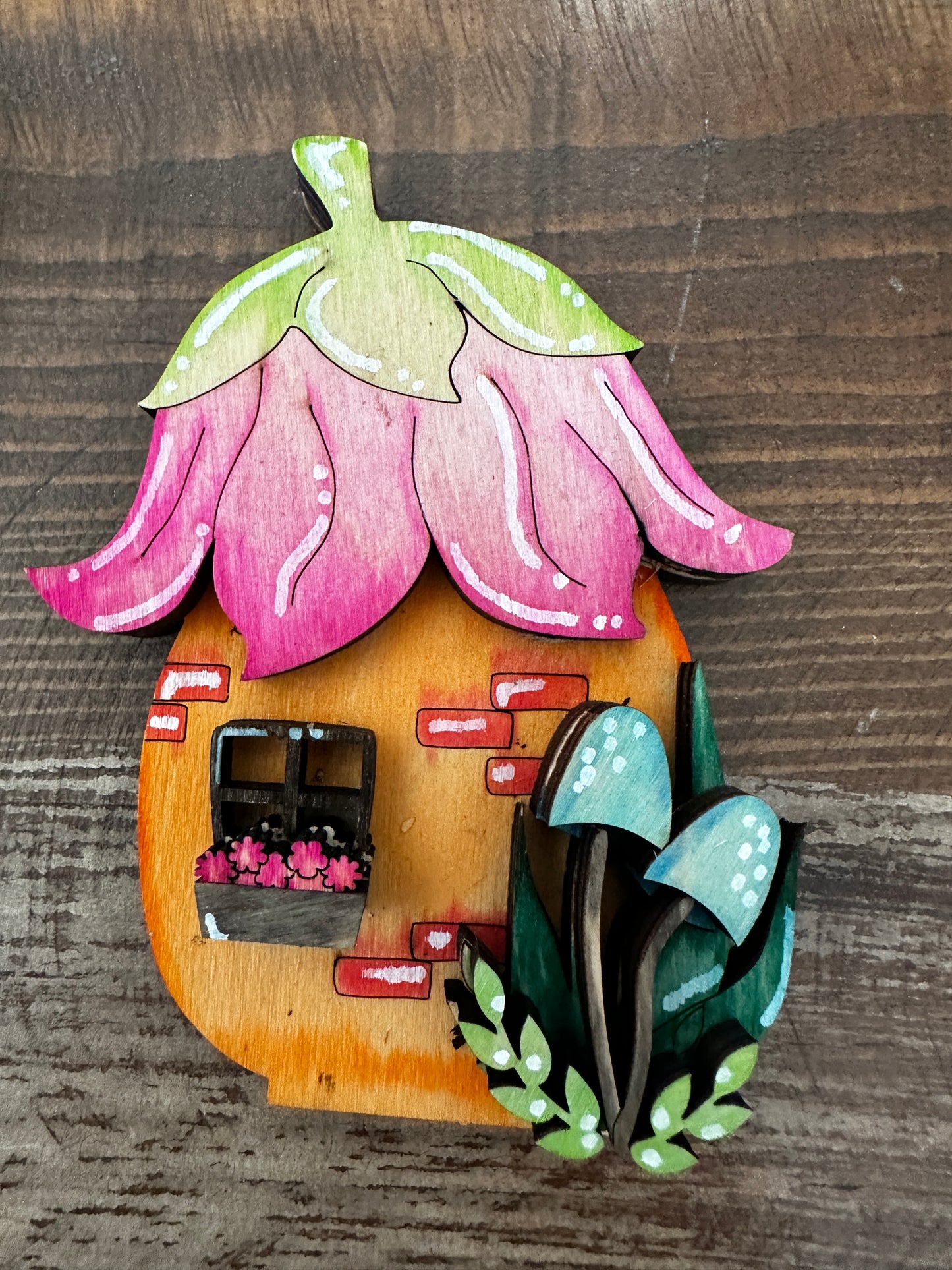 Enchanted Garden Fairy Houses - Mushroom House