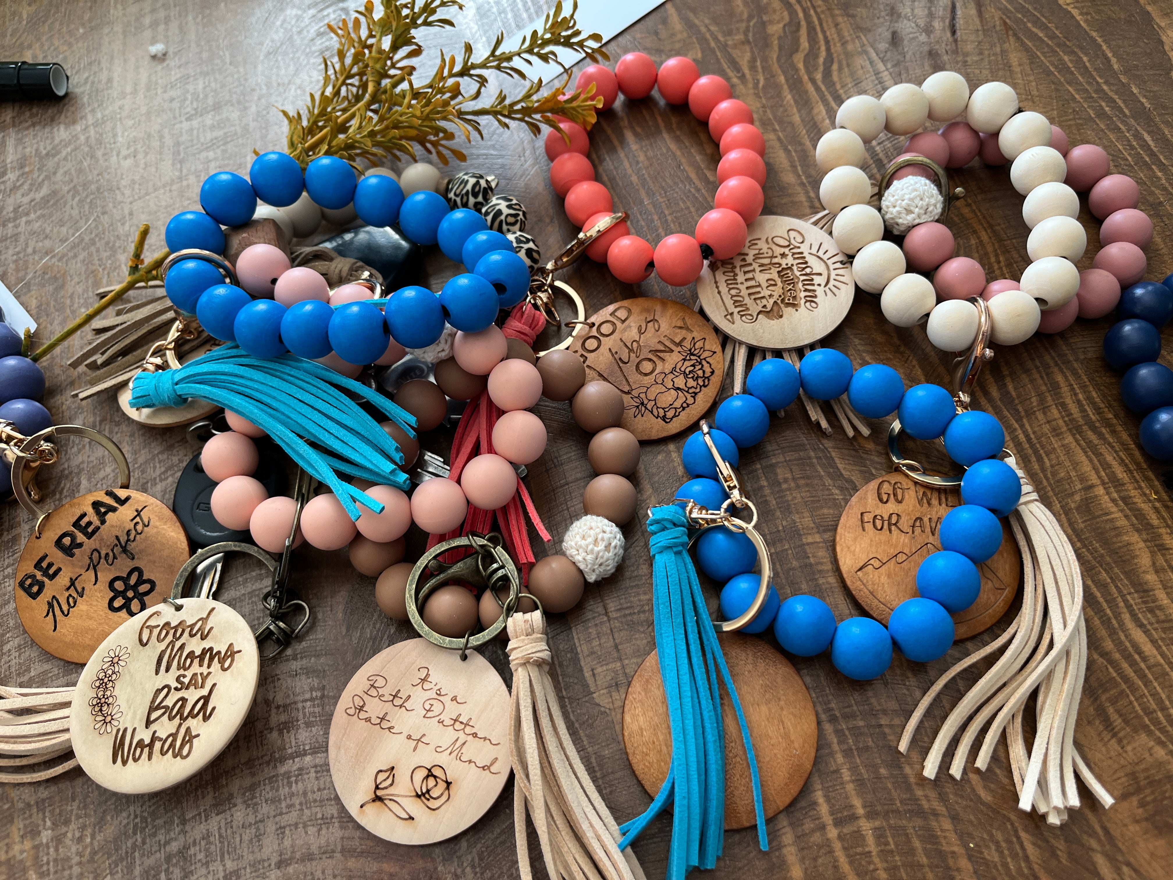 Wooden bead shop keychain bracelet